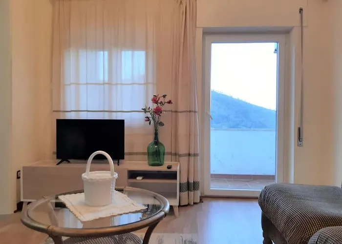 Moradia Felix - Felix アパート *